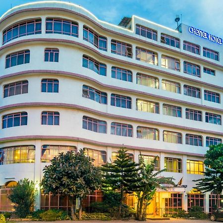 Chester Hotel Накуру Экстерьер фото